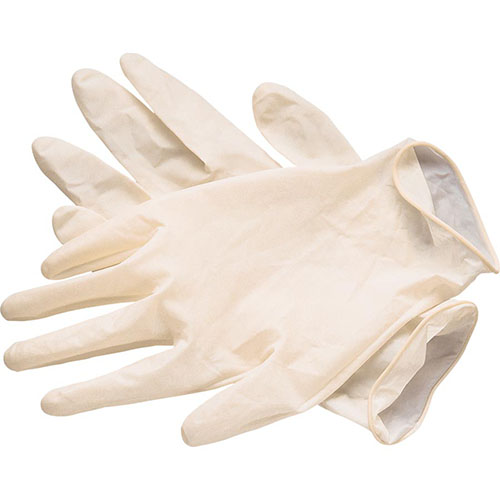 Стоматологические медицинские перчатки белого цвета надета на левую руку показана открытой ладнонью.