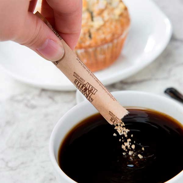 Сахар в стиках с логотипом компании для приготовления кофе